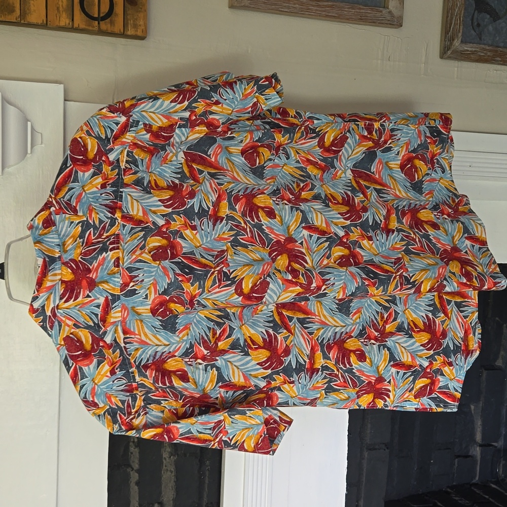 Goodfellow & Co tropical short sleeve shirt - Picture 10 of 10